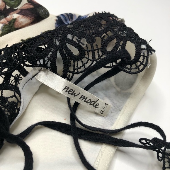 NEW Mode Boho Floral Bell Sleeve Lace-up Crisscross Back Hippie Sexy Crop Top - Picture 2 of 14